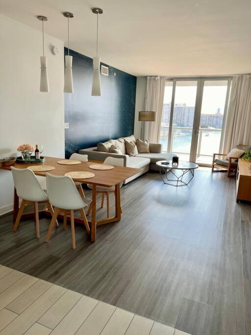 Luxury Condo Steps From Beach Hallandale Beach Ngoại thất bức ảnh